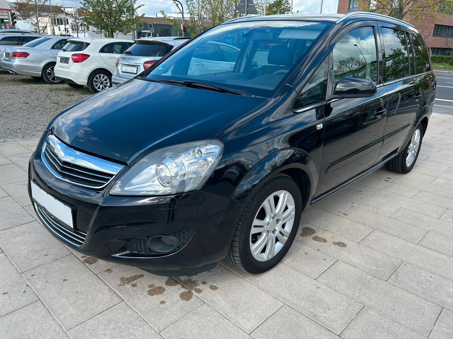 Capac spalator far pentru Opel Zafira B facelift