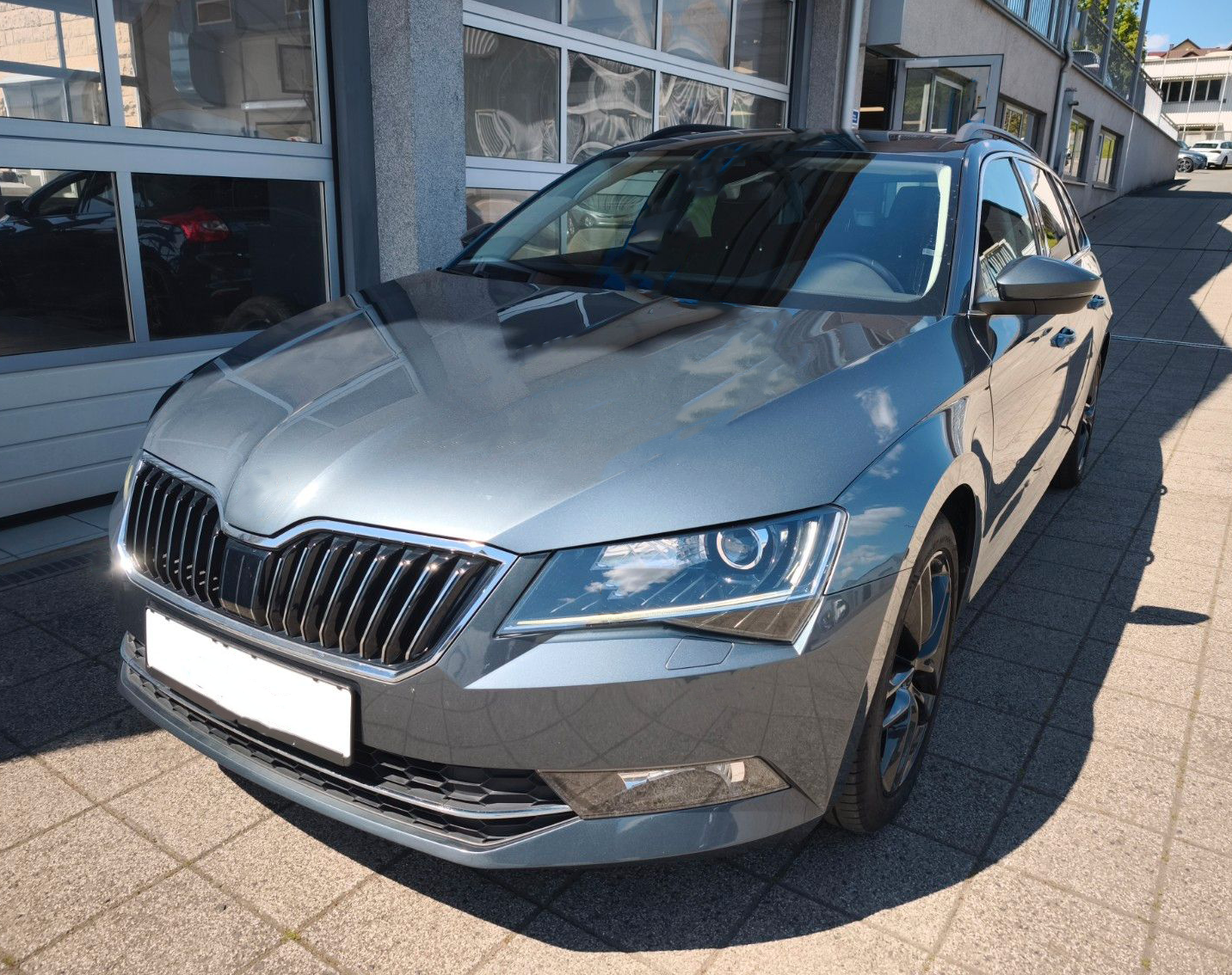 Capac spalator far pentru Skoda Superb 3V Non-Facelift