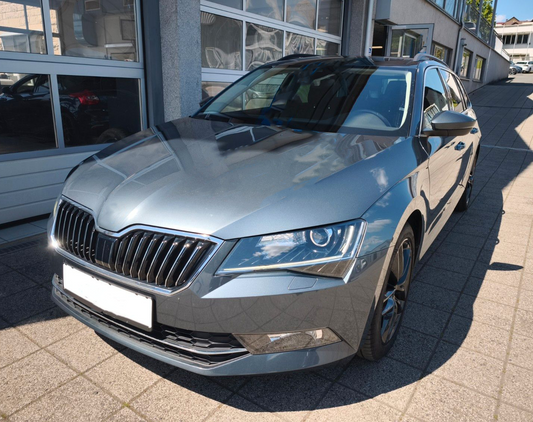 Capac spalator far pentru Skoda Superb 3V Non-Facelift
