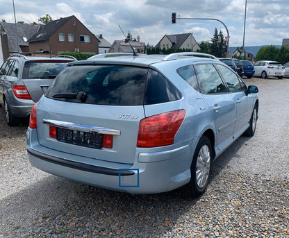 Capac carlig tractare/remorcare spate pentru Peugeot 407 Break