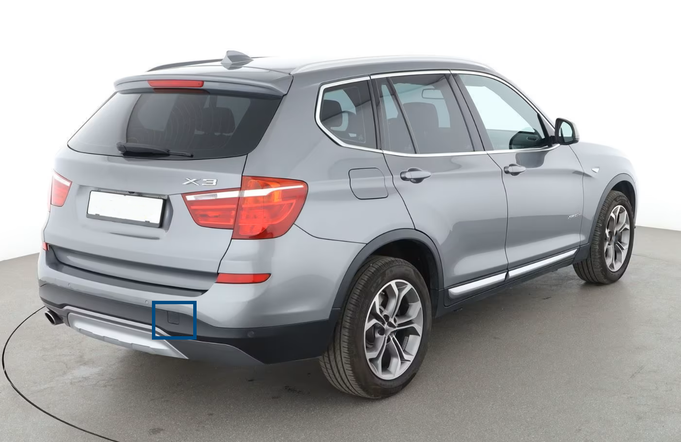 Capac carlig tractare/remorcare spate pentru BMW X3 F25