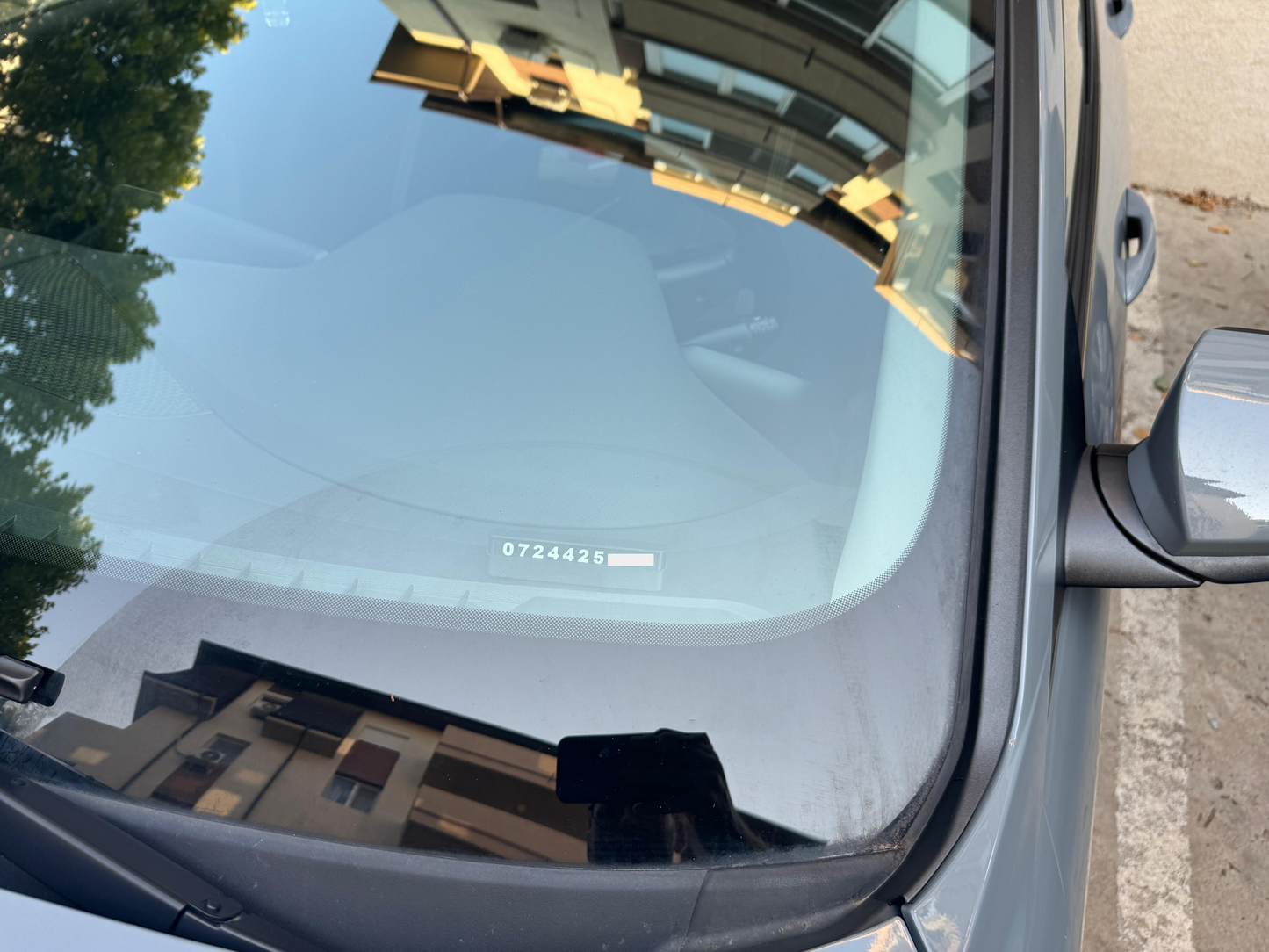 Suport - numar de telefon pentru parcare temporara